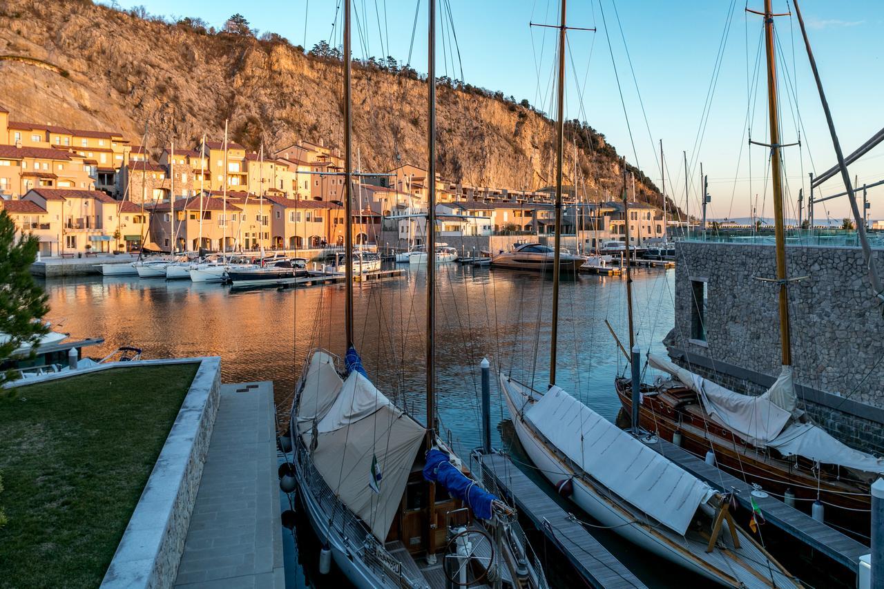 Portopiccolo Avolare Apartments In Panoramic Terrasses - Beach Included システィアーナ エクステリア 写真